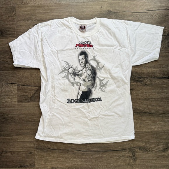 Roger Huerta Cage Fighter MMA Authentic White T Shirt Size XL Men Vintage Y2K - Picture 1 of 12
